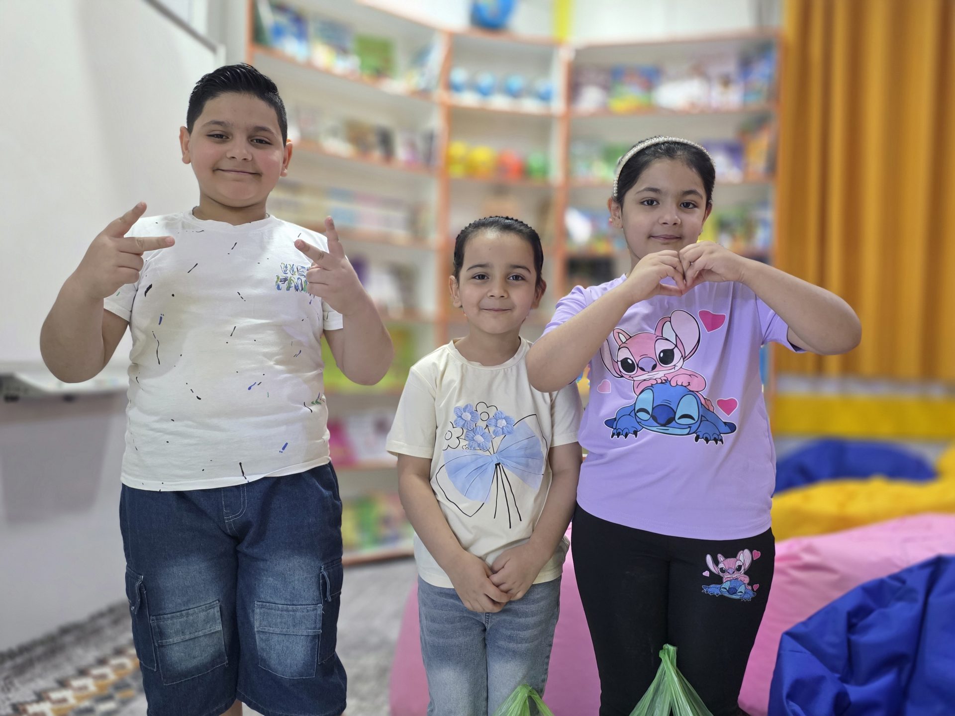 صورة من ألبوم تسجيل الصف الأول 26-27